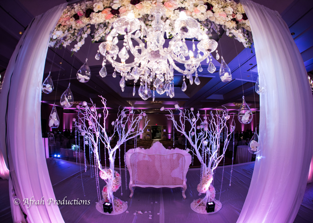 #MichaelAnthonyProductions #GrandHyattTampaBay #ArabWedding #AfrahProductions #TampaWedding #TampaDJ #WeddingDJ #UpLighting #AccentLighting #WeddingUplighting